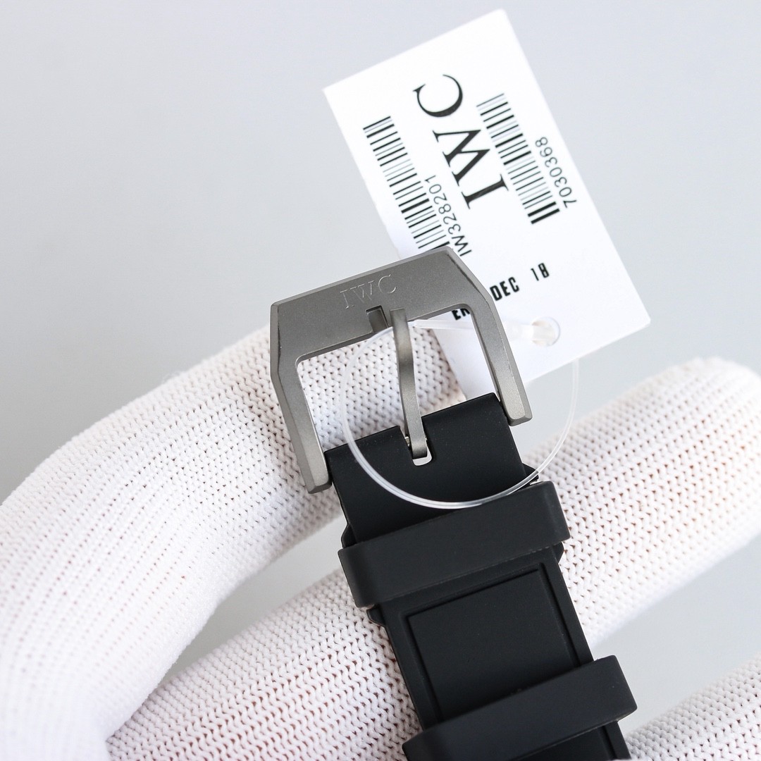 IWC  Pilot's Watch Performance Chronograph 41