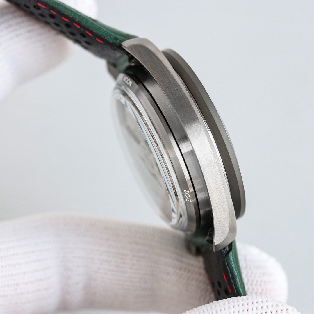 OMEGA（Speedmaster）