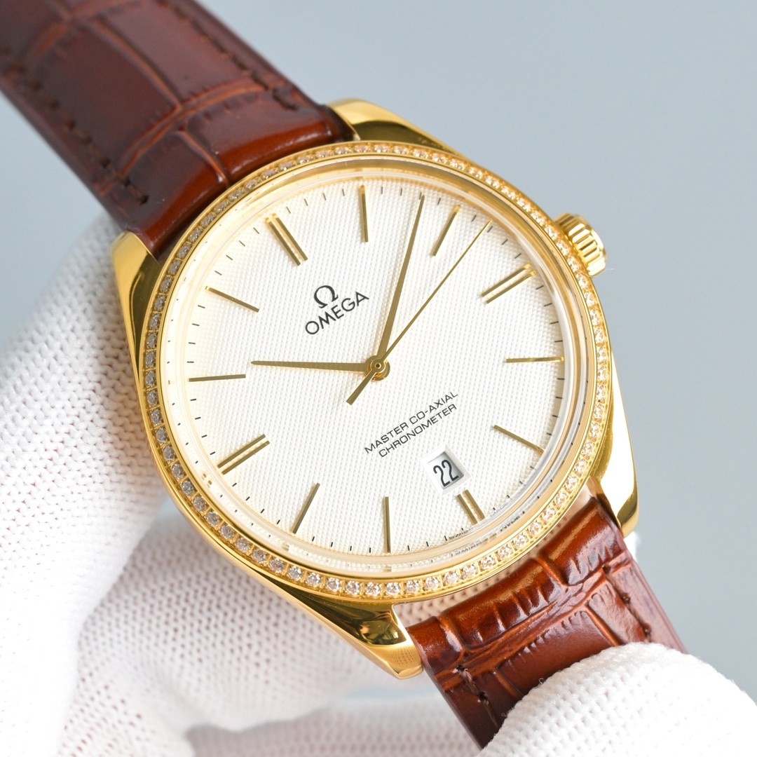 (OMEGA) De Ville Trésor Watch