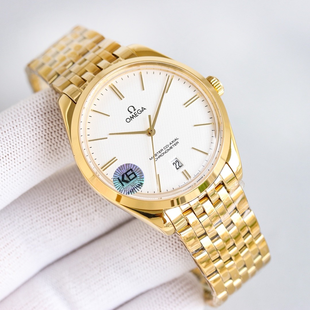 (OMEGA) De Ville Trésor watch