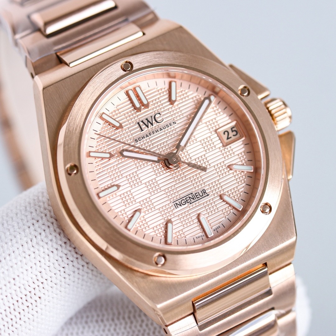 IWC Ingenieur Automatic 40