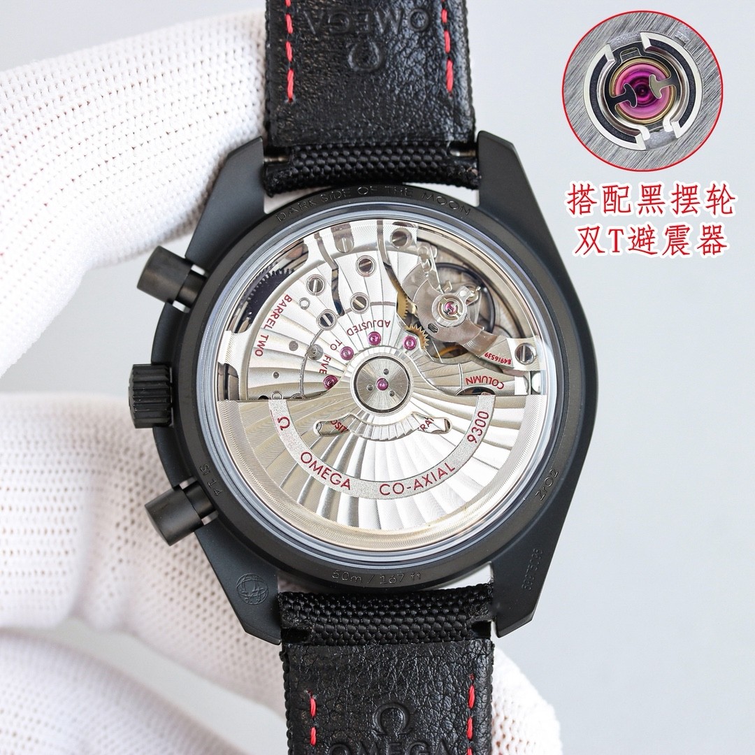 (OMEGA)Speedmaste (Dark Side of the Moon)